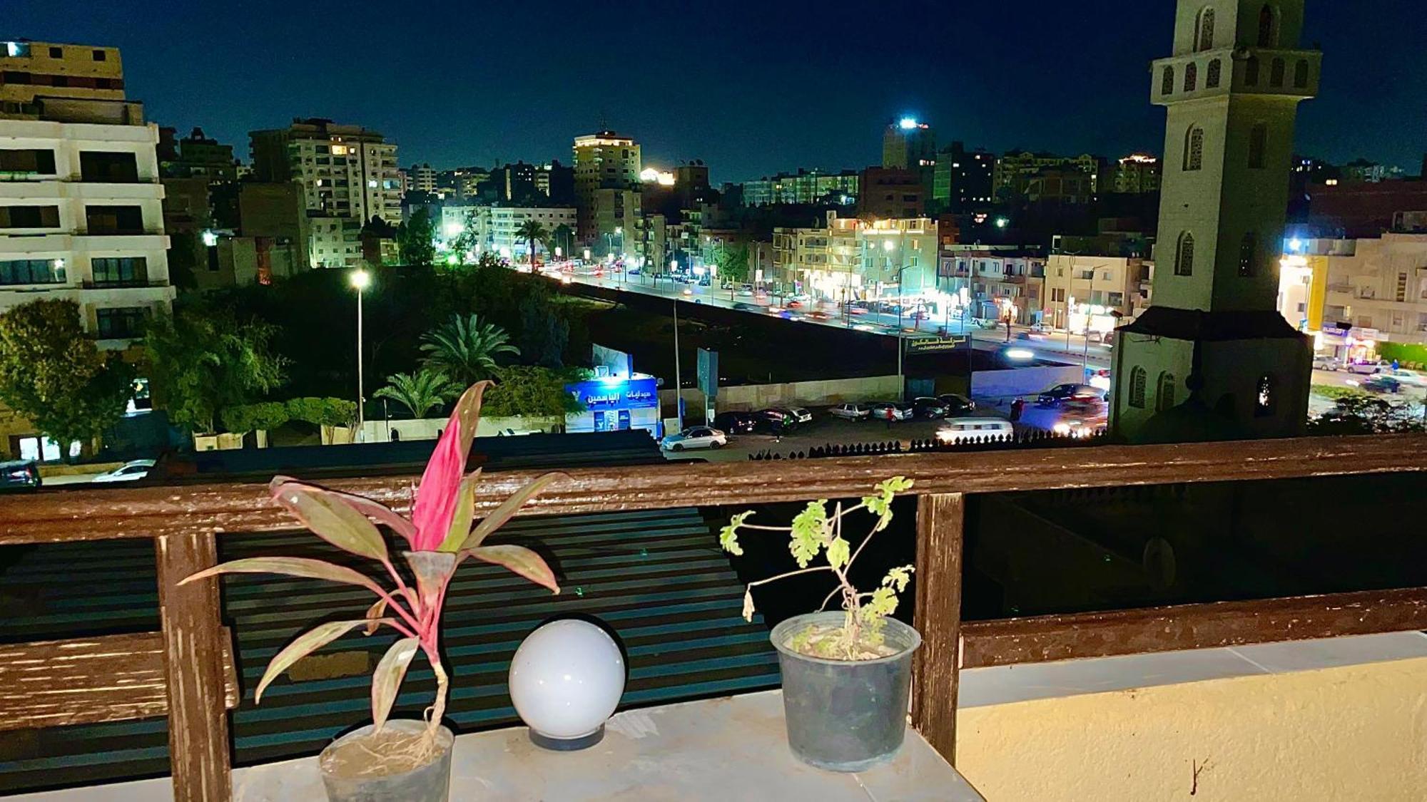 Sami Holiday Inn - Pyramids View Rooftop Al Kawm al Akhdar Exterior foto